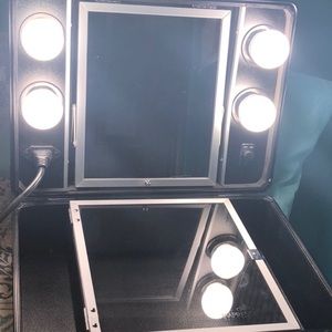 Impressions Vanity‼️‼️‼️SOLD‼️‼️‼️